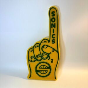 VTG Seattle Super‎ Sonics Foam Finger Fan Basketball Retired NBA Collectible
